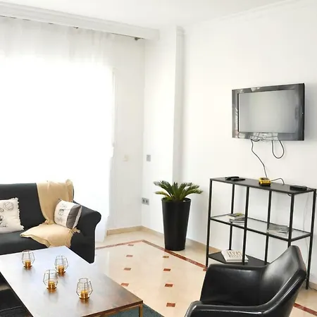 Two Bedrooms Avenida Del Mar
